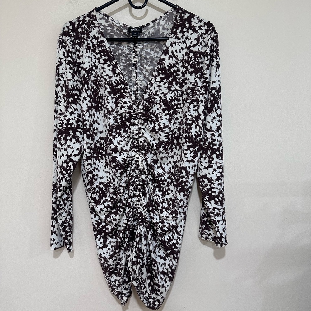 INC International Concepts brown and White Patterned top. Size 2XL